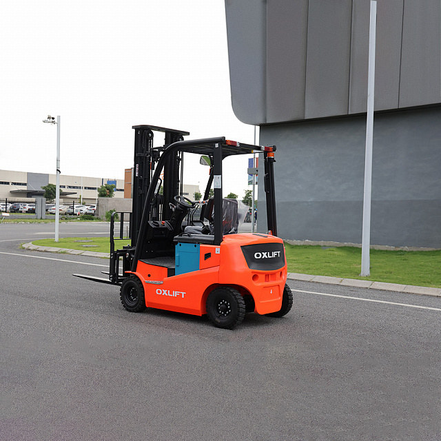 Электропогрузчик Вилочный RX 2050L OXLIFT 2000 кг 5000 мм Li-Ion, Side-Shift