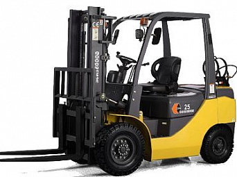 БЕНЗИНОВЫЙ ПОГРУЗЧИК GOODSENSE FY25 2,5Т 4,8М NISSAN