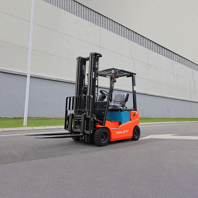 Электропогрузчик Вилочный RX 3050L OXLIFT 3000 кг 5000 мм Li-Ion, Side-Shift